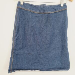 Ann Taylor Petite denim skirt size 6